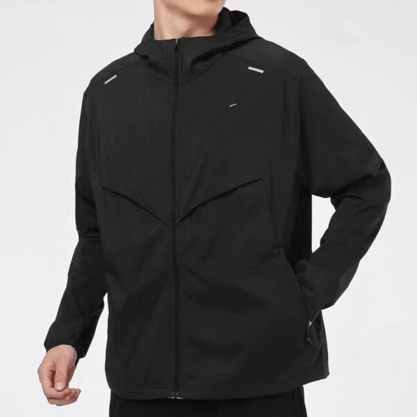 Men's Windbreaker Jacket Customizable Logo Breathable Quick Dry Lightweight Jogging Running Coats